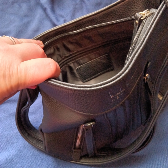 2 Purses - Picture 9 of 9